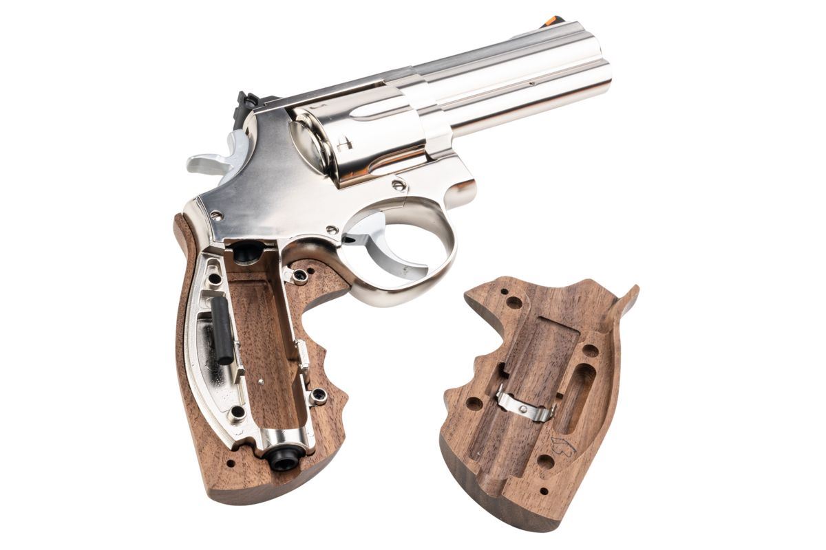 Ares S&W 686 4-inch CO2 Airsoft Revolver with Real Wood Grips (Silver - APR-003)