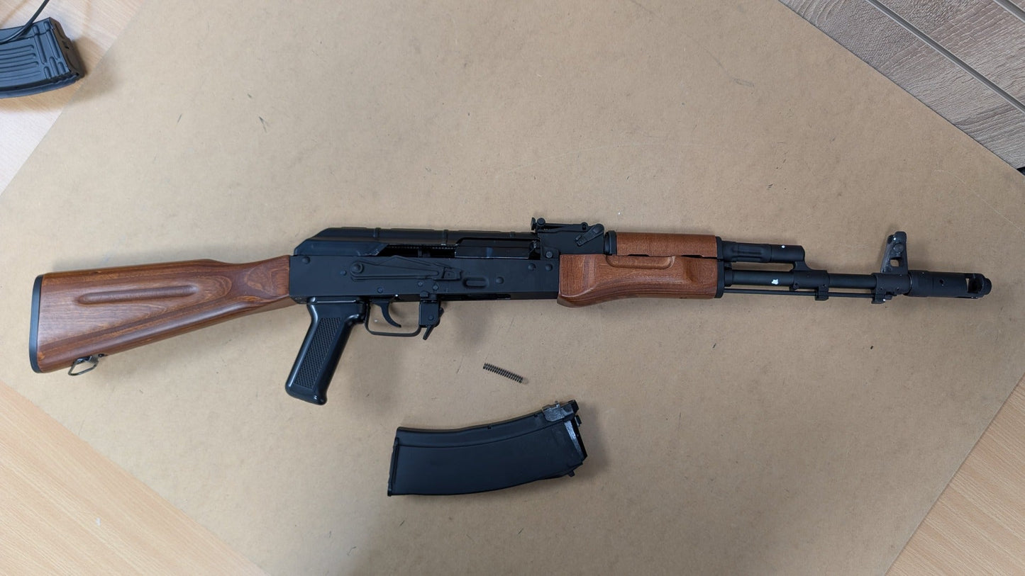 SRC SR74 Gas Blowback Rifle (Long - Hard Stock - Black - GB-203TM)