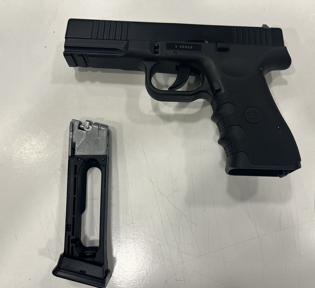 Boneyard - Stinger 4.5mm/.177 226 Non-Blowback (Pistol)