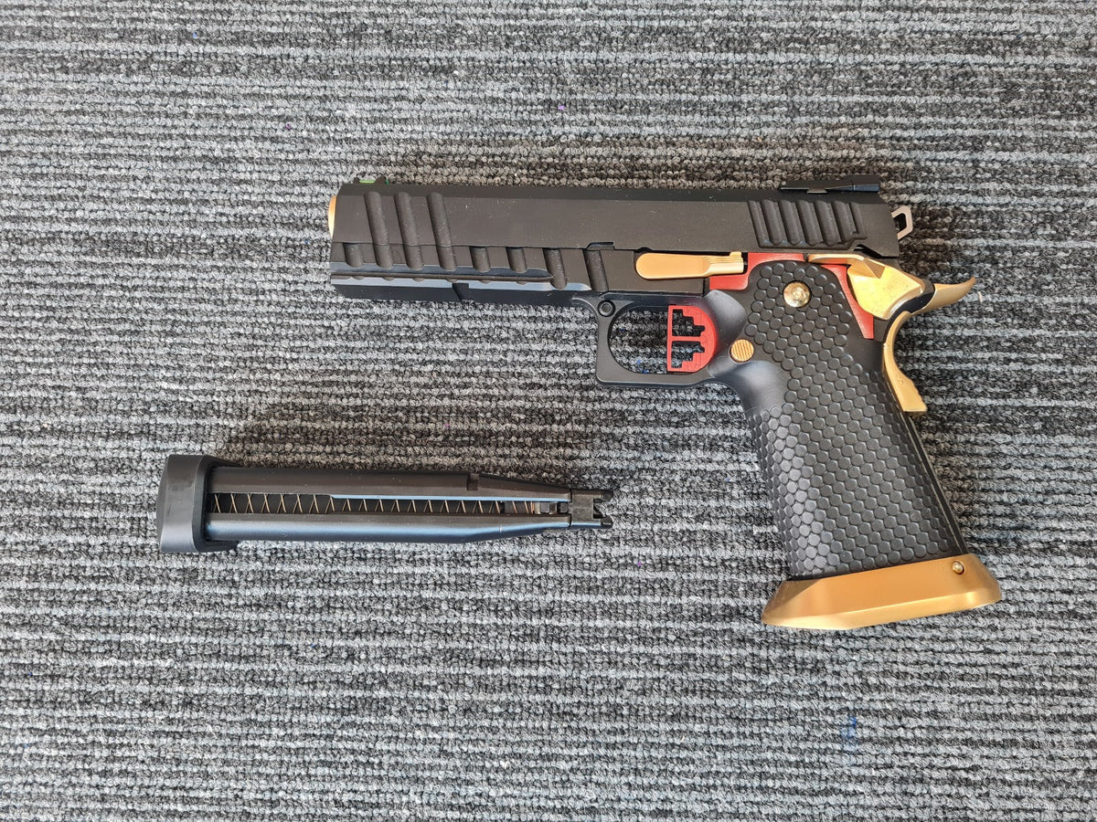 Armorer Works Custom Hi-Capa GBBP (Black Slide - Gold Barrel - Fully Auto. - AW-HX2032)