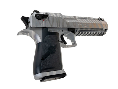 Magnum Research Inc. Desert Eagle Custom Tiger Stripe Silver  L6 50AE GBBP (950524 - Licensed by Cybergun - Made by WE - Silver)
