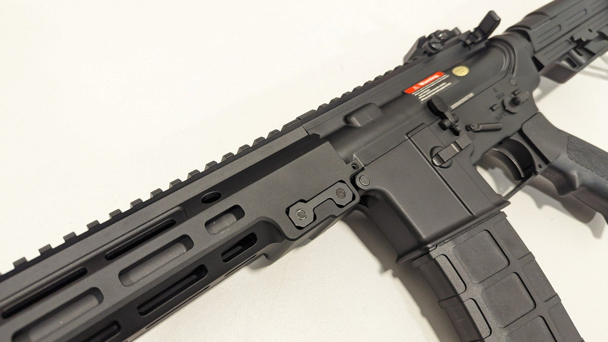 Golden Eagle M4 Gas Blowback Rifle (Full Metal - Black - MC6596M)