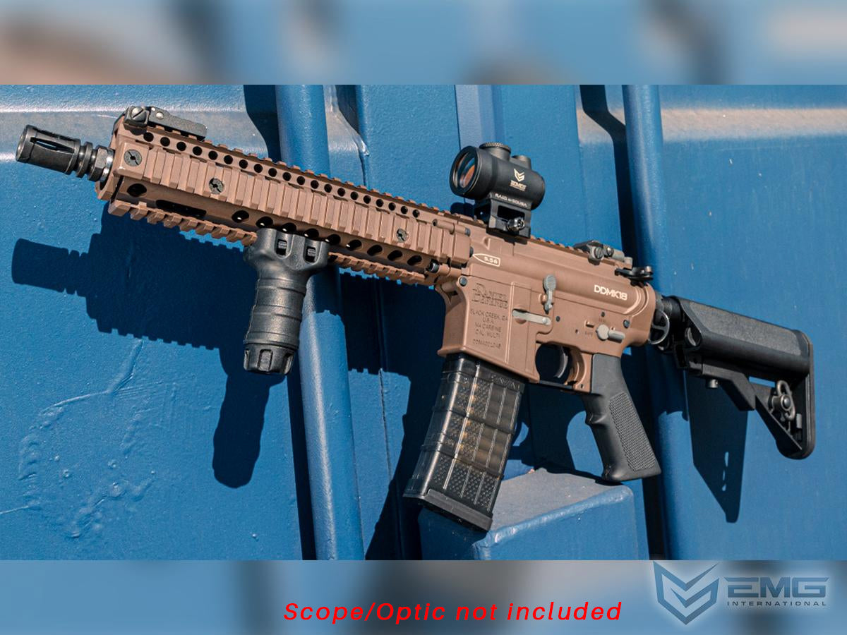 EMG x Daniel Defense DDM4 AEG (by Cyma - Platinum QBS Gearbox DE/Tan - CM105DDL-DE)