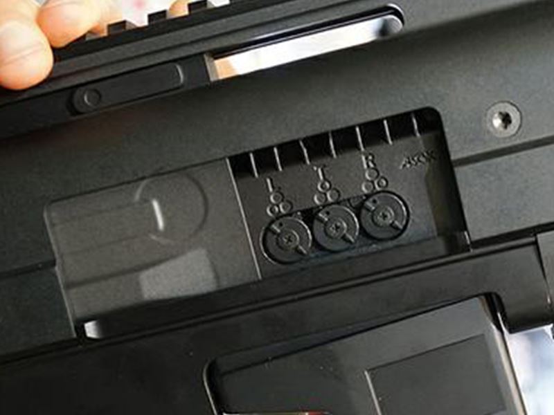 Tokyo Marui SGR 12 Tri Shot Shotgun (Black)