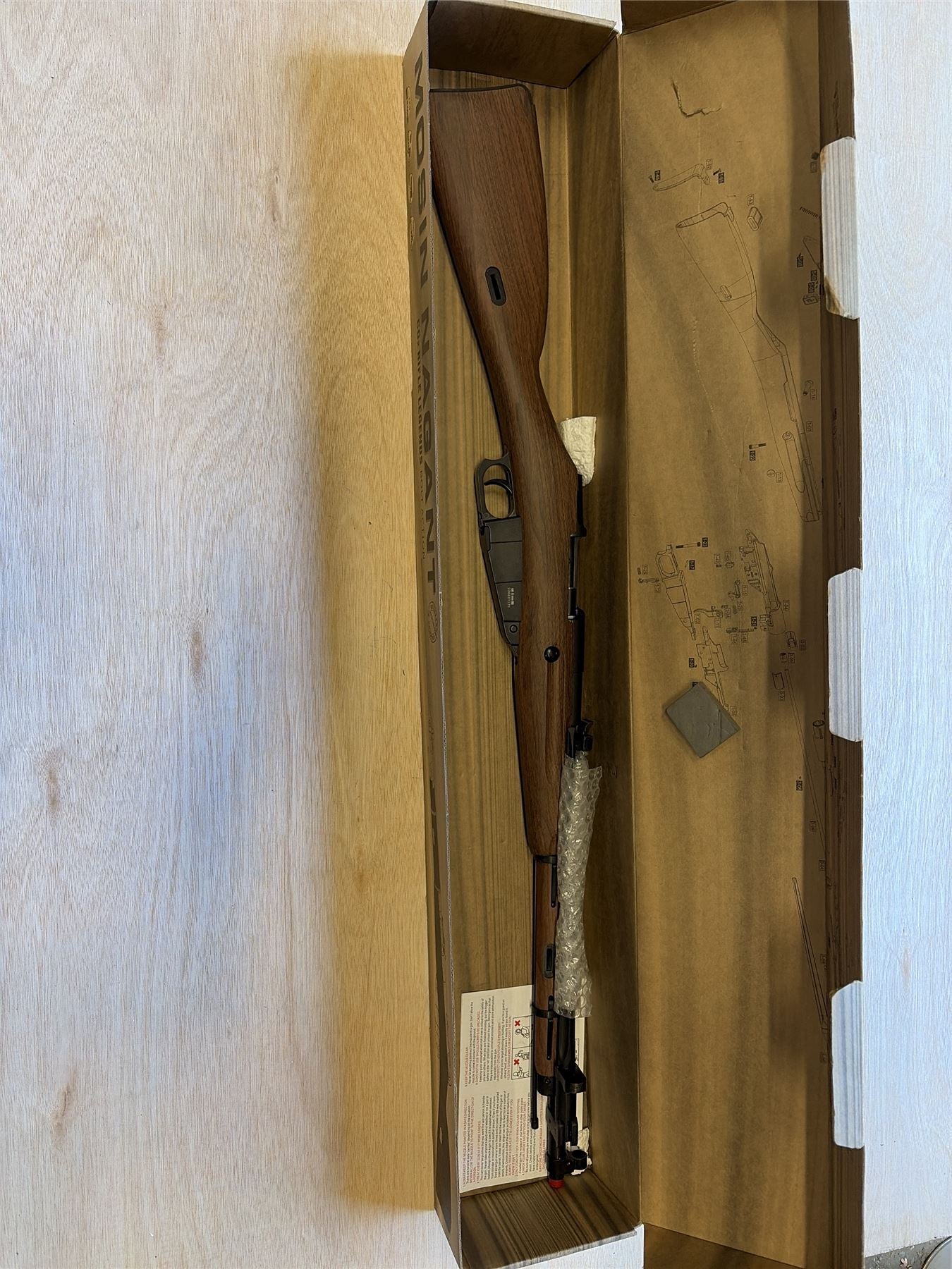 [Boneyard] Win Gun Mosin-Nagant M44 Overlord Sniper Rifle (Co2 Powered - Faux Wood - Bayonet Included) - Unknown Fault or Ex. Display