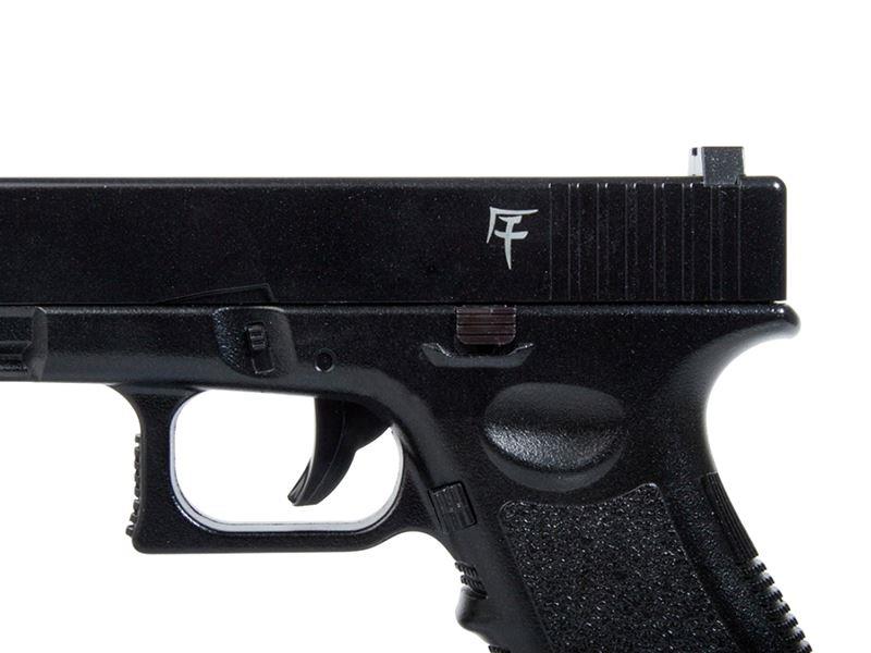 Saigo 17 Series Spring Pistol (Full Metal - Black)