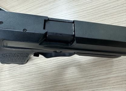 SRC ST8 Blowback Pistol with Extended Base Plate (Co2 Powered - Black)