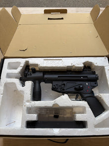 [Boneyard] SRC SR5-KA1 Swat CO2 SMG (COB-421) - Mostly disassembled - untested - possible missing parts