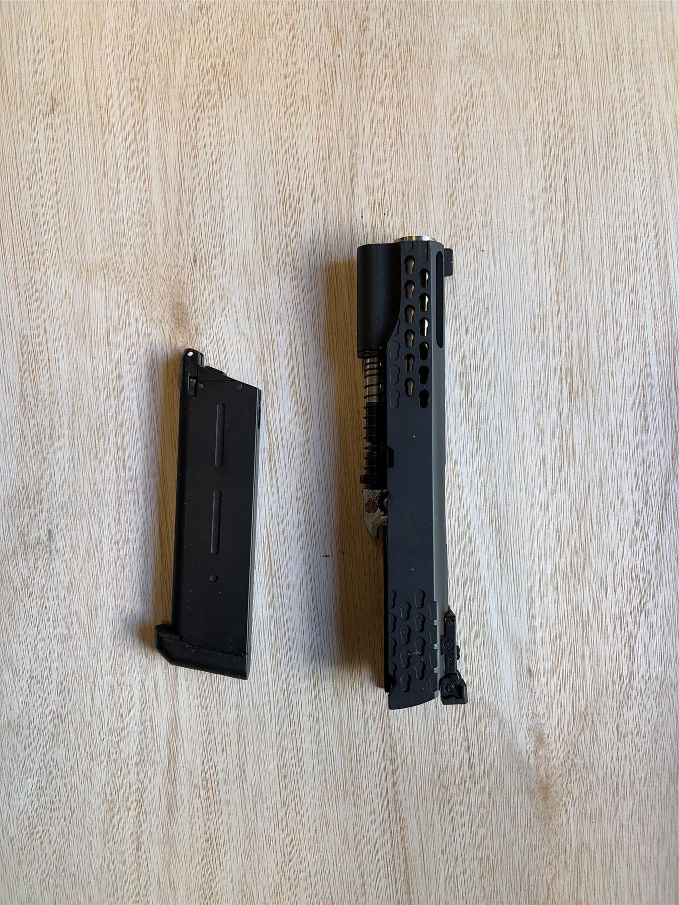 [Boneyard] Army R30 V2 GBB Pistol - Complete slide & magazine only - missing frame/lower