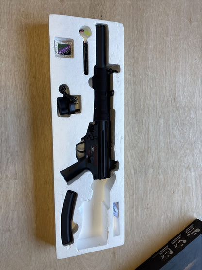 [Boneyard] JG Swat Submachine AEG SD6 Rifle (Inc. Battery and Charger - 067) - Unknown Fault or Ex. Display