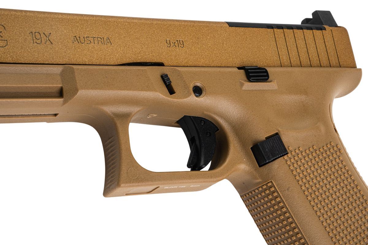 Glock G19X MOS Gas Blowback Pistol (Umarex/SRC - 2.6586 - COY/Tan)