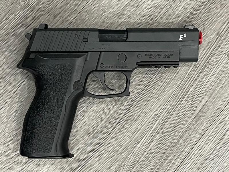 Tokyo Marui P226 E2 GBB Pistol