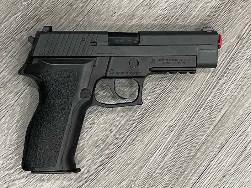 Tokyo Marui P226 E2 GBB Pistol