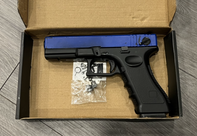 Boneyard - Huntsman Tactical  H18c Gas Blowback Semi/Full Auto. Pistol (Metal Slide - Polymer Body - with Case - Black)