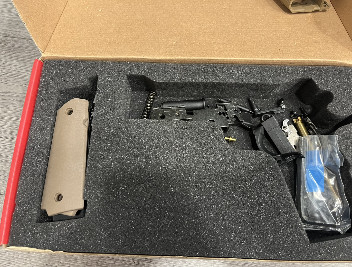 Boneyard - Secutor - Rudis Magna - 1911 - VII Custom Pistol (Co2 Powered - Gas Ready - Tan)
