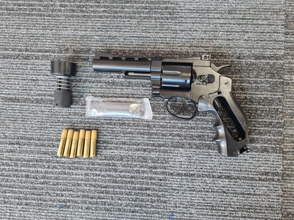 Hwasan 4.0" Co2 Revolver (4.5mm/.177 - Black - Full Metal)