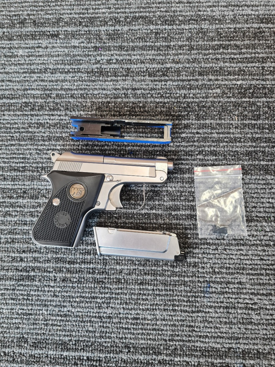 WE 950 Gas Blowback Pistol (Silver)