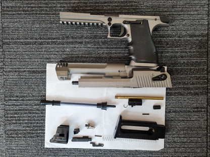 Desert Eagle L650AE Co2 Blowback Pistol (FULLY AUTO. - Cybergun - KWC - Silver - 950504)