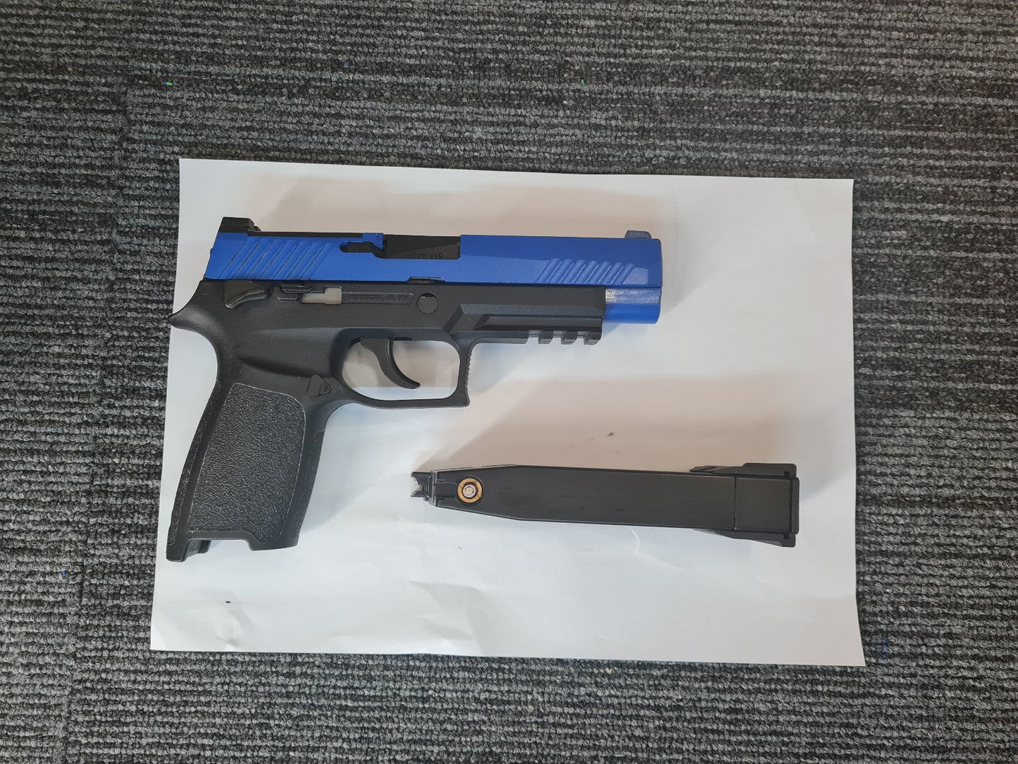 AEG F17 Gas Blowback Pistol (Blue)