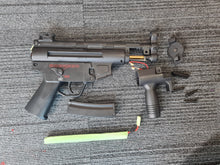 JG Swat 5K-A1 CQB SMG (Inc. Battery and Charger - 201T - Black)