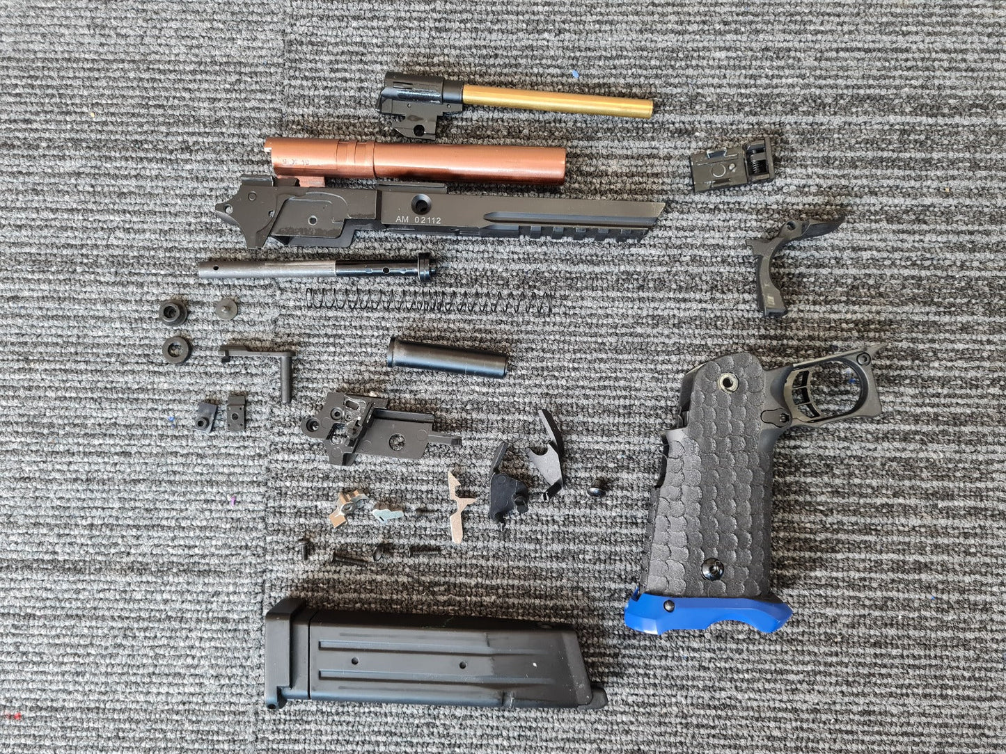 Army JW3 Baba Yaga Gas Blowback Pistol (Full Metal - Two-Tone Blue - R601-RED)