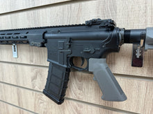 EMG x Daniel Defense DDMK18 AEG (by Cyma - Platinum QBS Gearbox - Black - CM105DDS-BK)