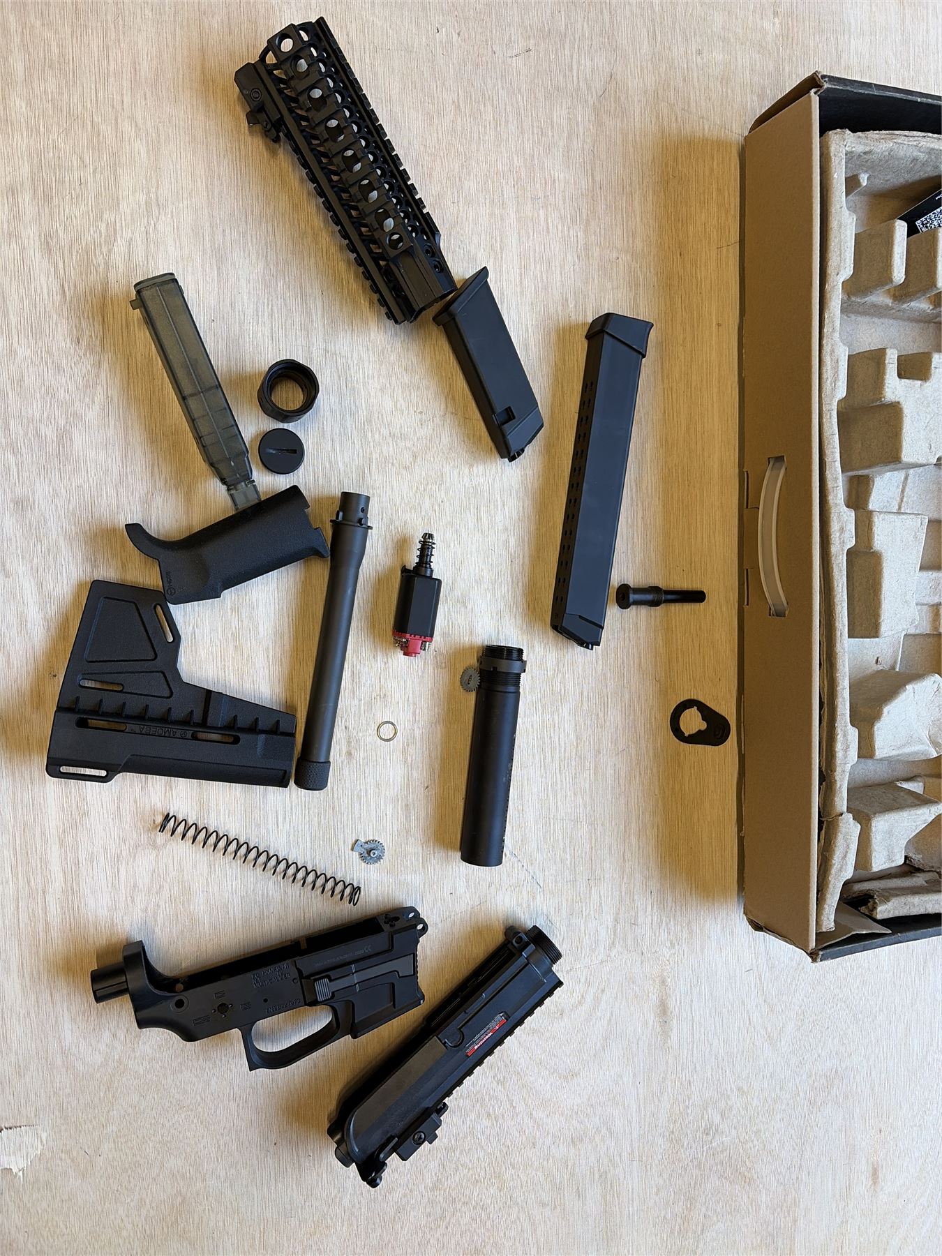 [Boneyard] S&T MK46 Sports Line AEG (Black) - Gearbox works - missing barrel/hop unit - includes drum mag