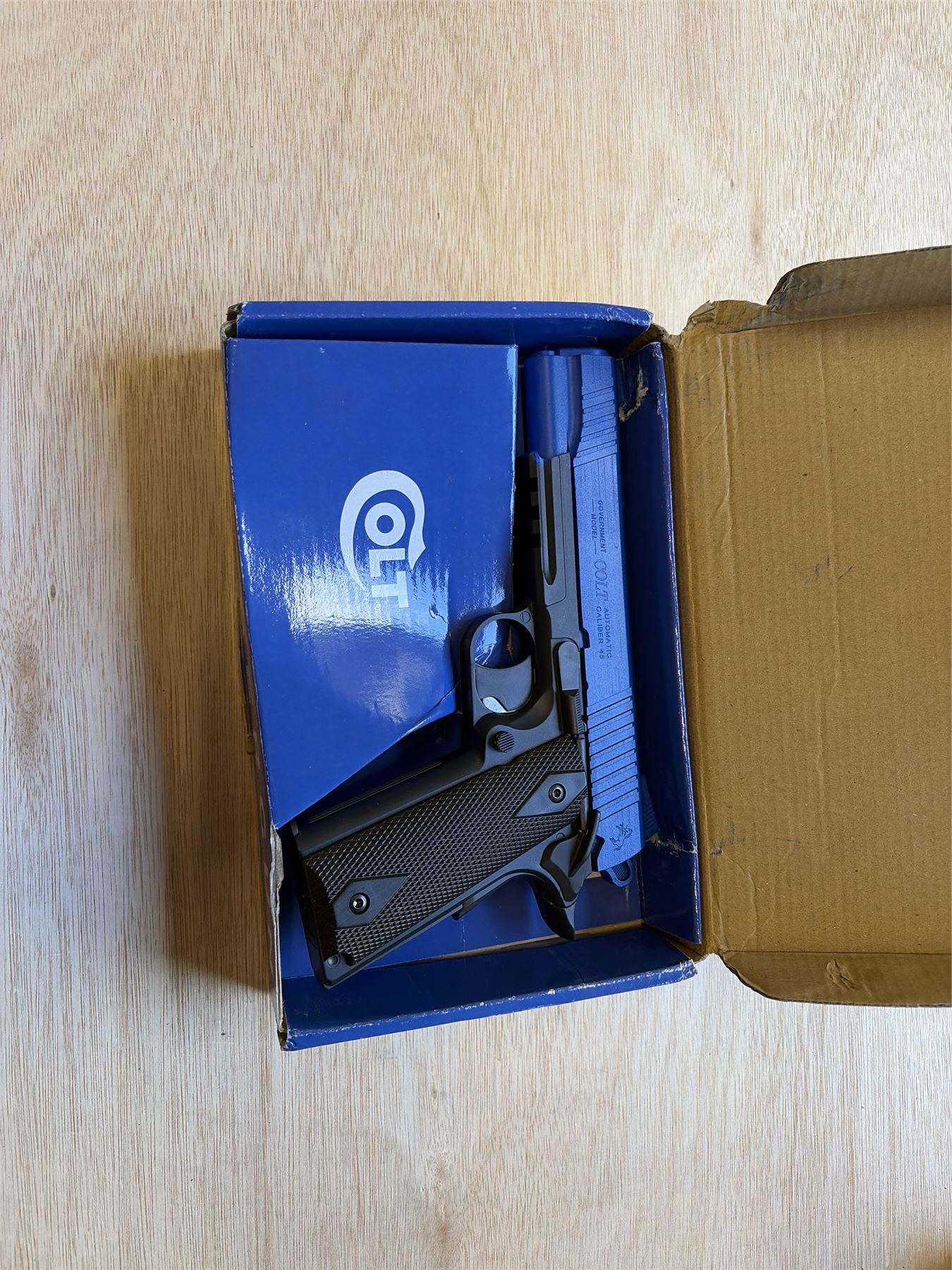 [Boneyard] Colt 1911 (Rail) Co2 Pistol (Black - Fixed Slide - Cybergun - 180314) (Blue) - Unknown Fault or Ex. Display