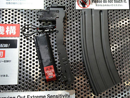 Tokyo Marui 416C Low Cap Magazine (Plus Battery Compartment - 30 Round - Black)