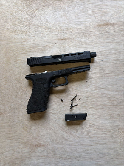 [Boneyard] Secutor - Gladius - 17 Series Custom Pistol (Black Barrel - Co2 - Black) - Faults unknown