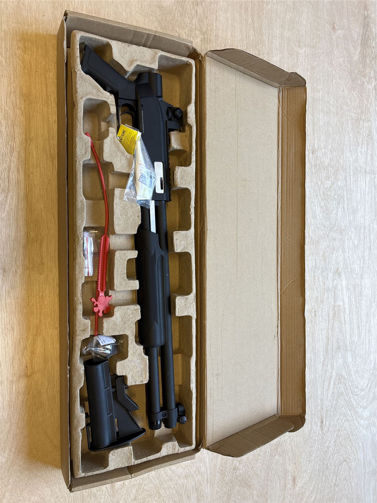 [Boneyard] APS Paintball Marker Pump Action Shotgun (16 Inch - Co2 Powered - 0.68 - Black) - Unknown Fault or Ex. Display