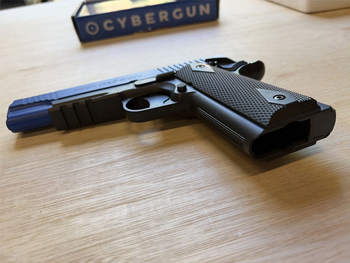 [Boneyard] Colt 1911 (Rail) Co2 Pistol (Black - Fixed Slide - Cybergun - 180314) (Blue) - Unknown Fault or Ex. Display