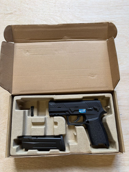 [Boneyard] AEG F18 Gas Blowback Pistol (Black) - Unknown Fault or Ex. Display