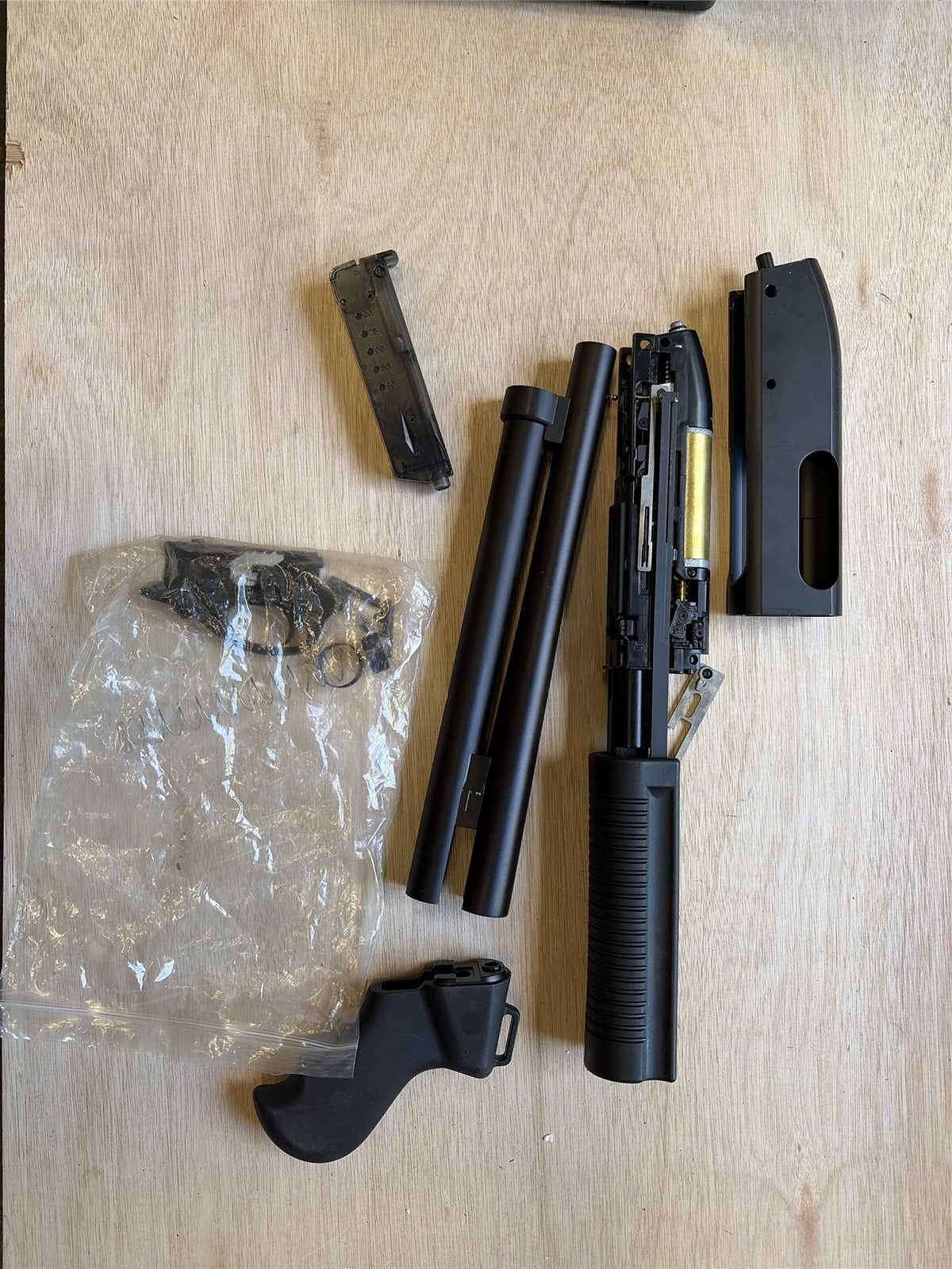 [Boneyard] Golden Eagle M870 Breacher (M8881-V2) - In pieces - sheared mag cap thread - untested