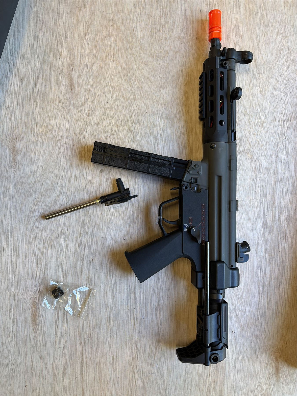 [Boneyard] Bolt Swat A4 Recoil AEG - Internal wiring fault / electrical short - non-firing - project